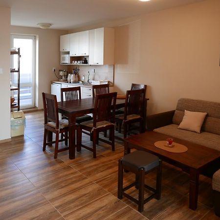 Apartment Adriana 10E, Vysoke Tatry, High Tatras Veľký Slavkov Kültér fotó